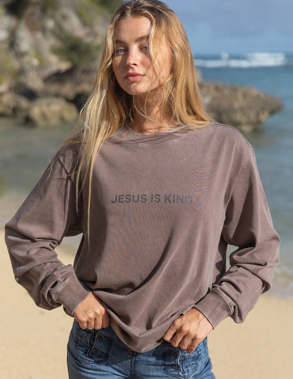 Jesus Is King Long sleeve