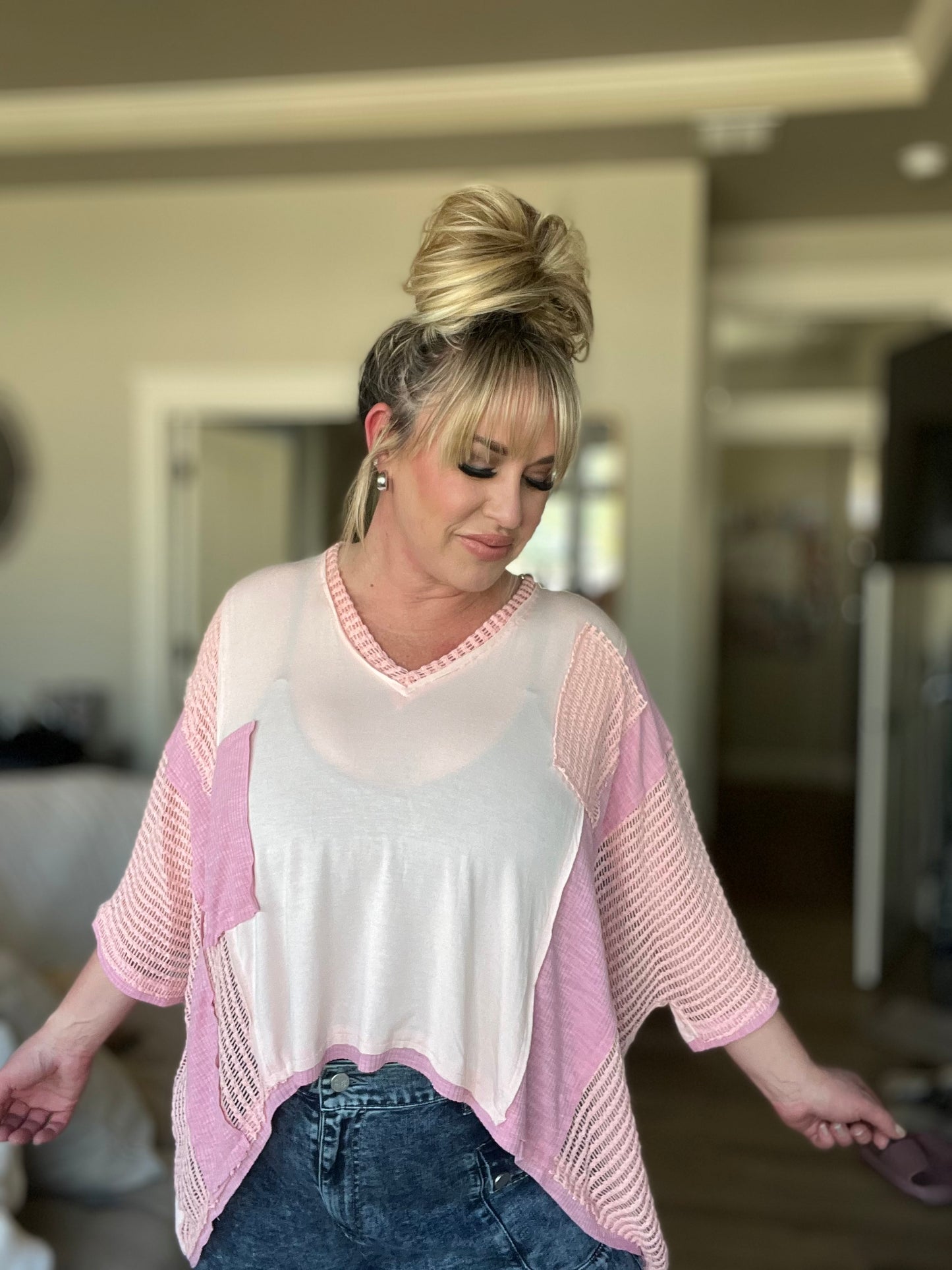 Peyton Contrast Pullover