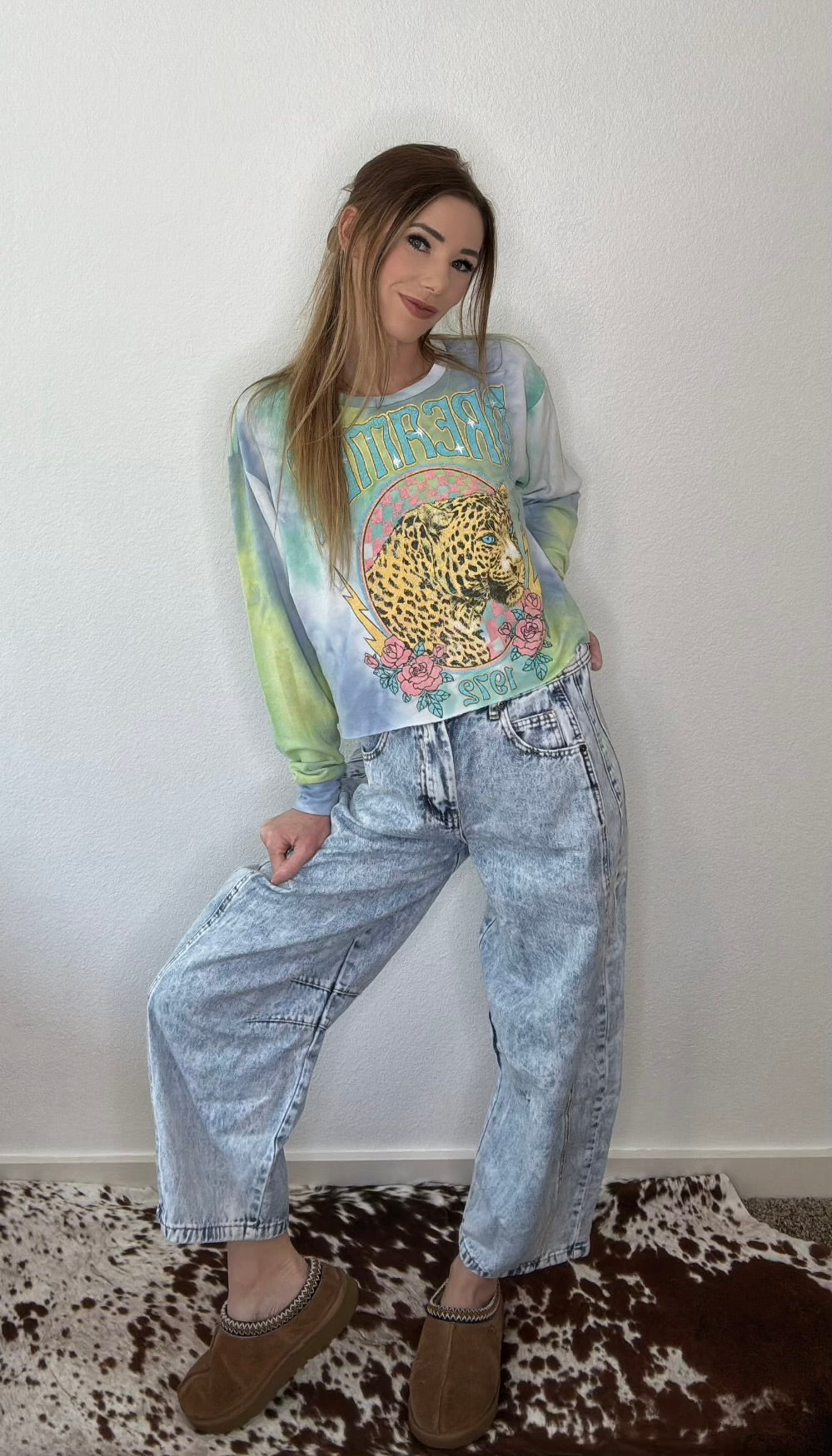 Dreamer 1972 leopard graphic long sleeve Crop