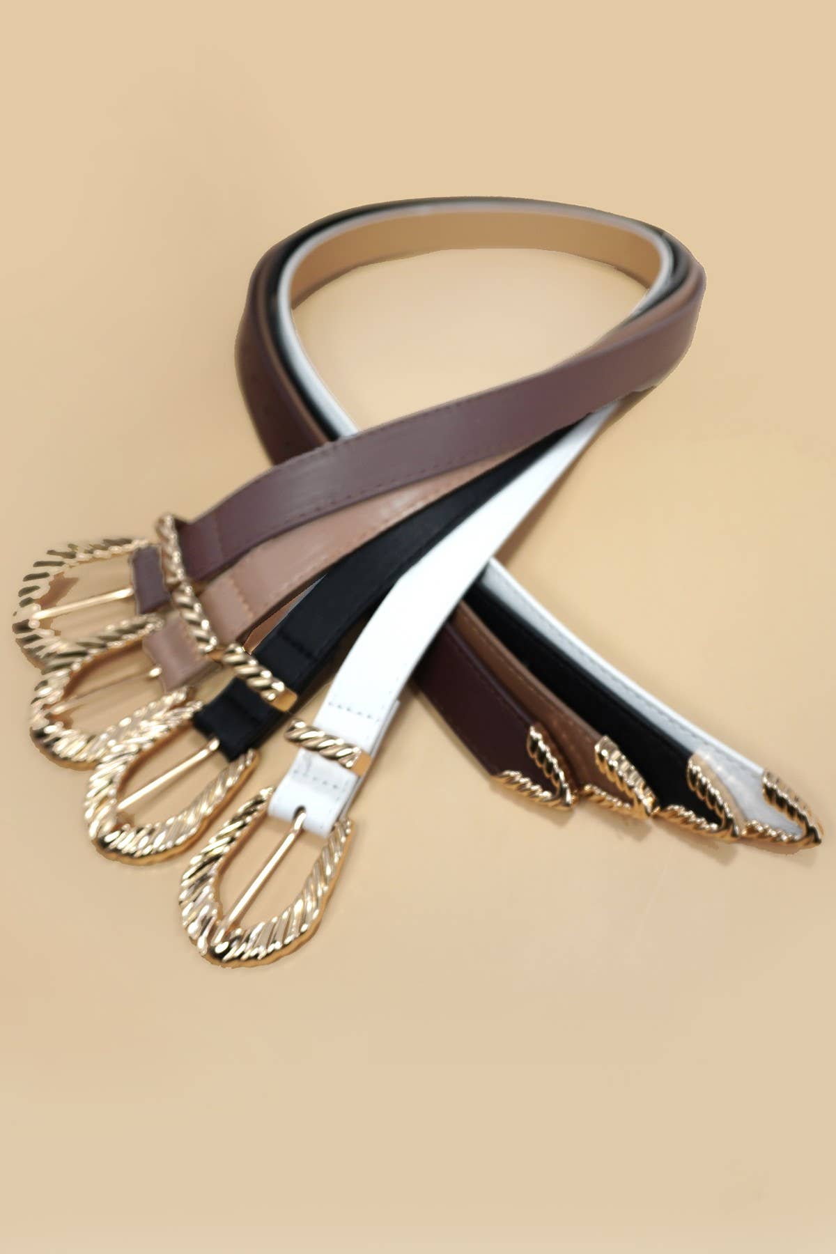CLASSIC WESTERN CARVED BUCKLE FAUX LEATHER BELT