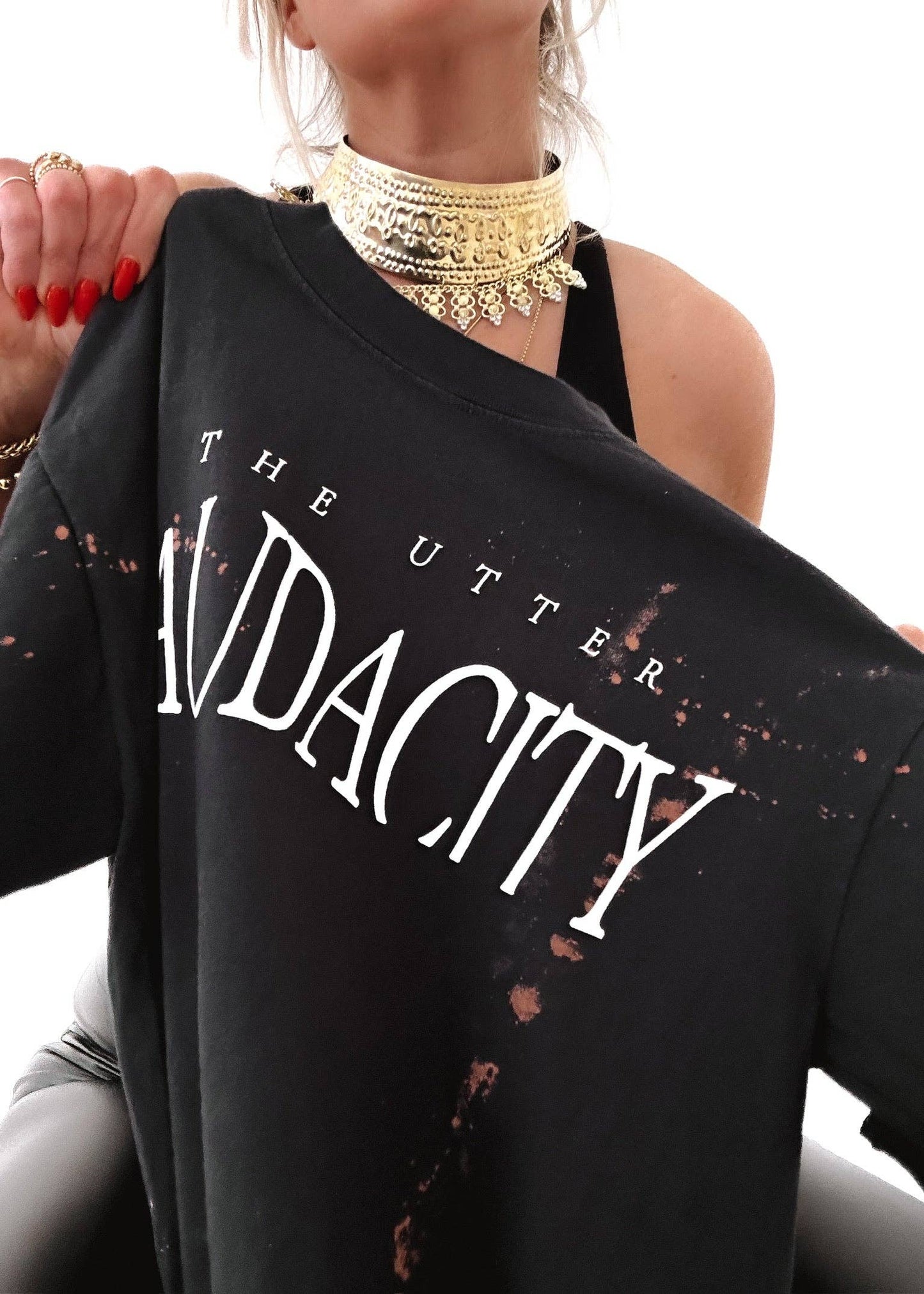 THE UTTER AUDACITY BLEACHED OUT SIDE SLIT TEE