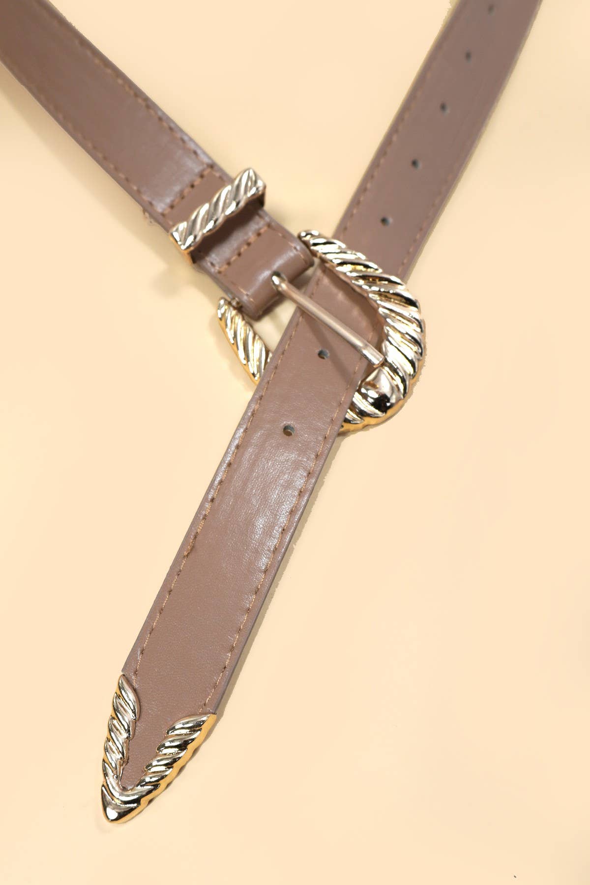 CLASSIC WESTERN CARVED BUCKLE FAUX LEATHER BELT