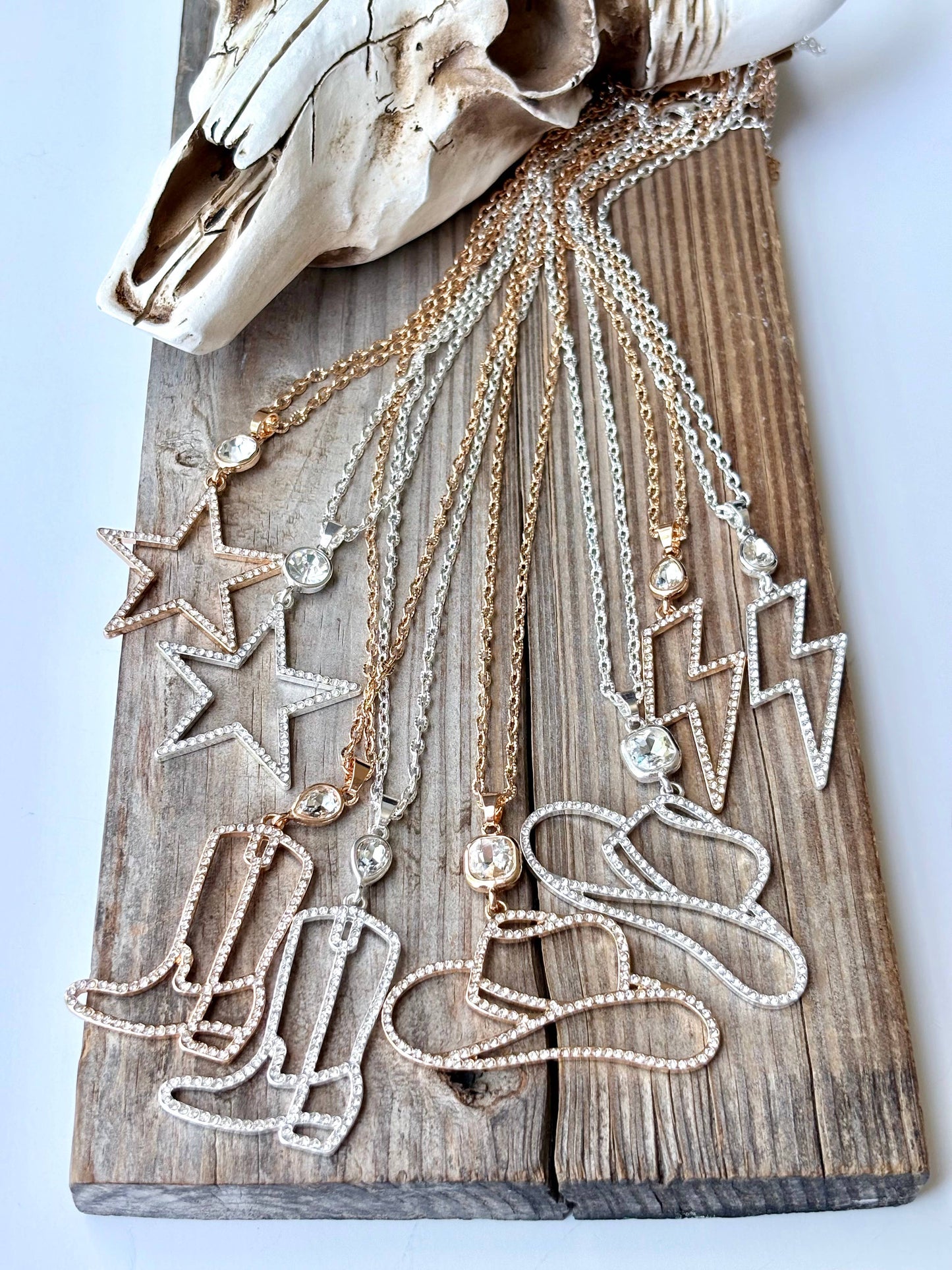 Western Style Rhinestone & Glass Stone Pendant Necklace