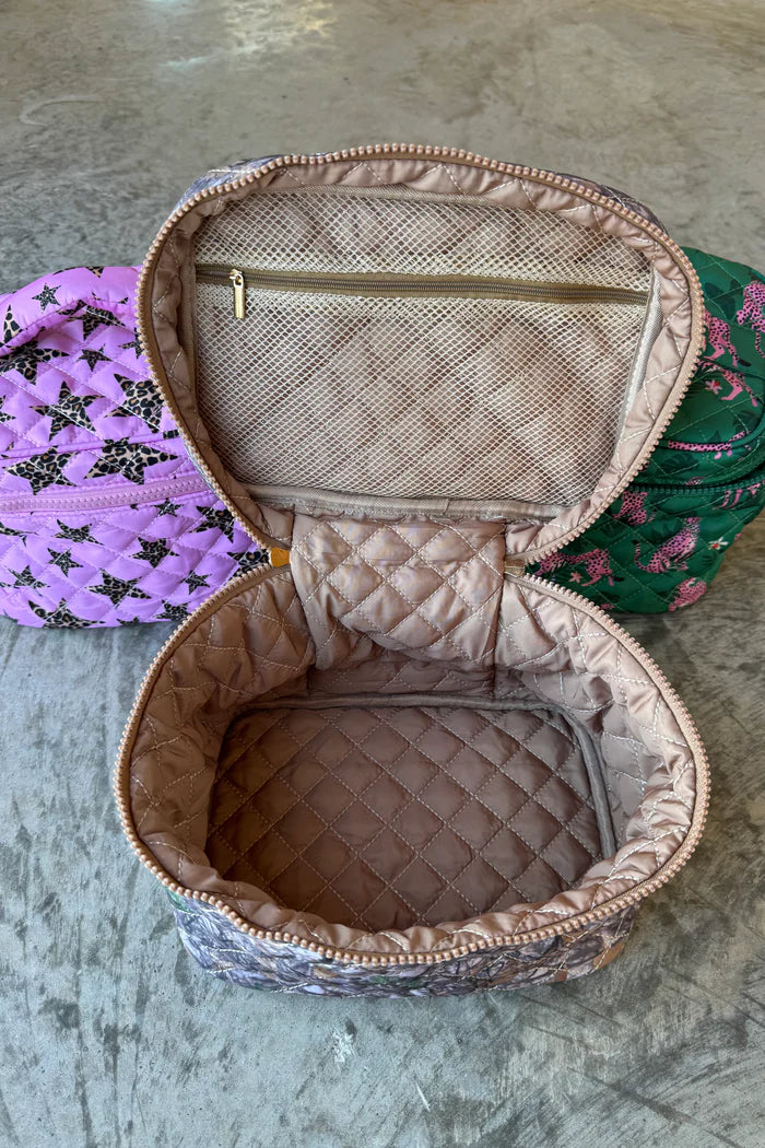 QUILTED CAMO PUFFER MAKEUP BAG