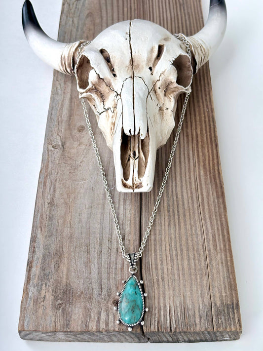 Western Style Turquoise Stone Teardrop Pendant Necklace