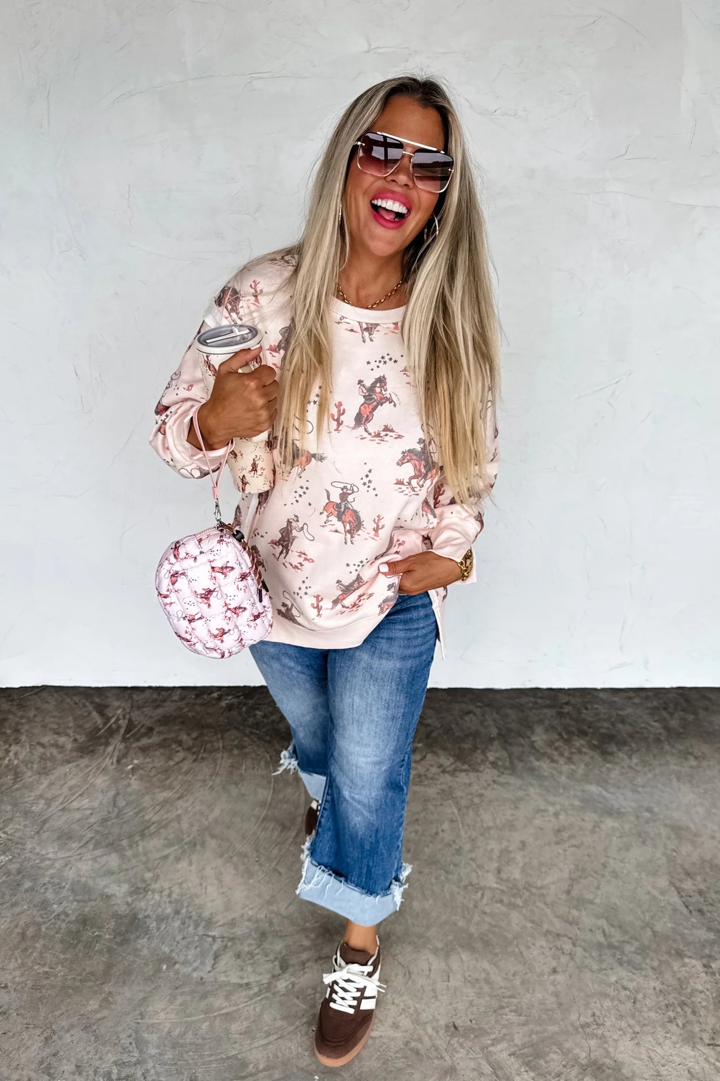 RANCH GIRL CLASSIC CREW PULLOVER