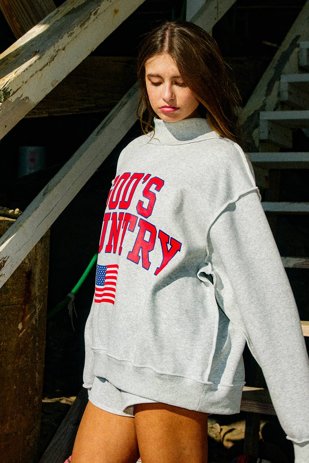 GOD'S COUNTRY | Reversible Mock-neck Sweatshirt