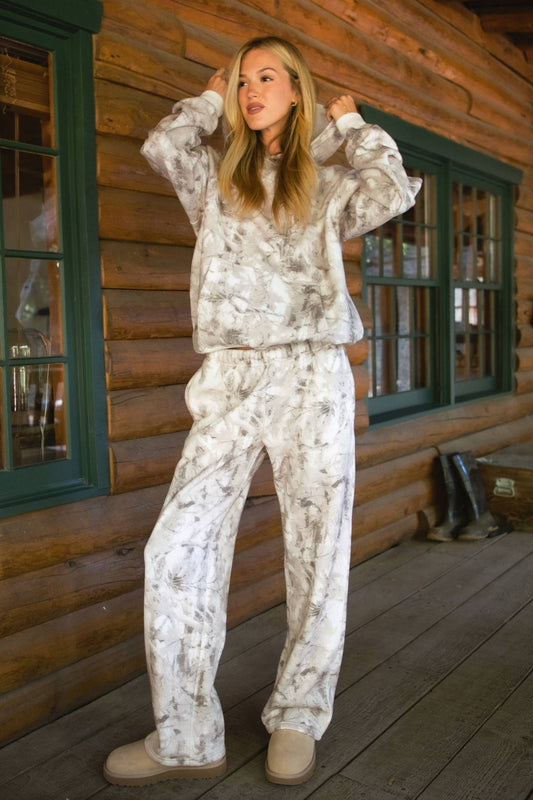 AVERY Light Woodland Camo Lounge Fleece Sweatpants