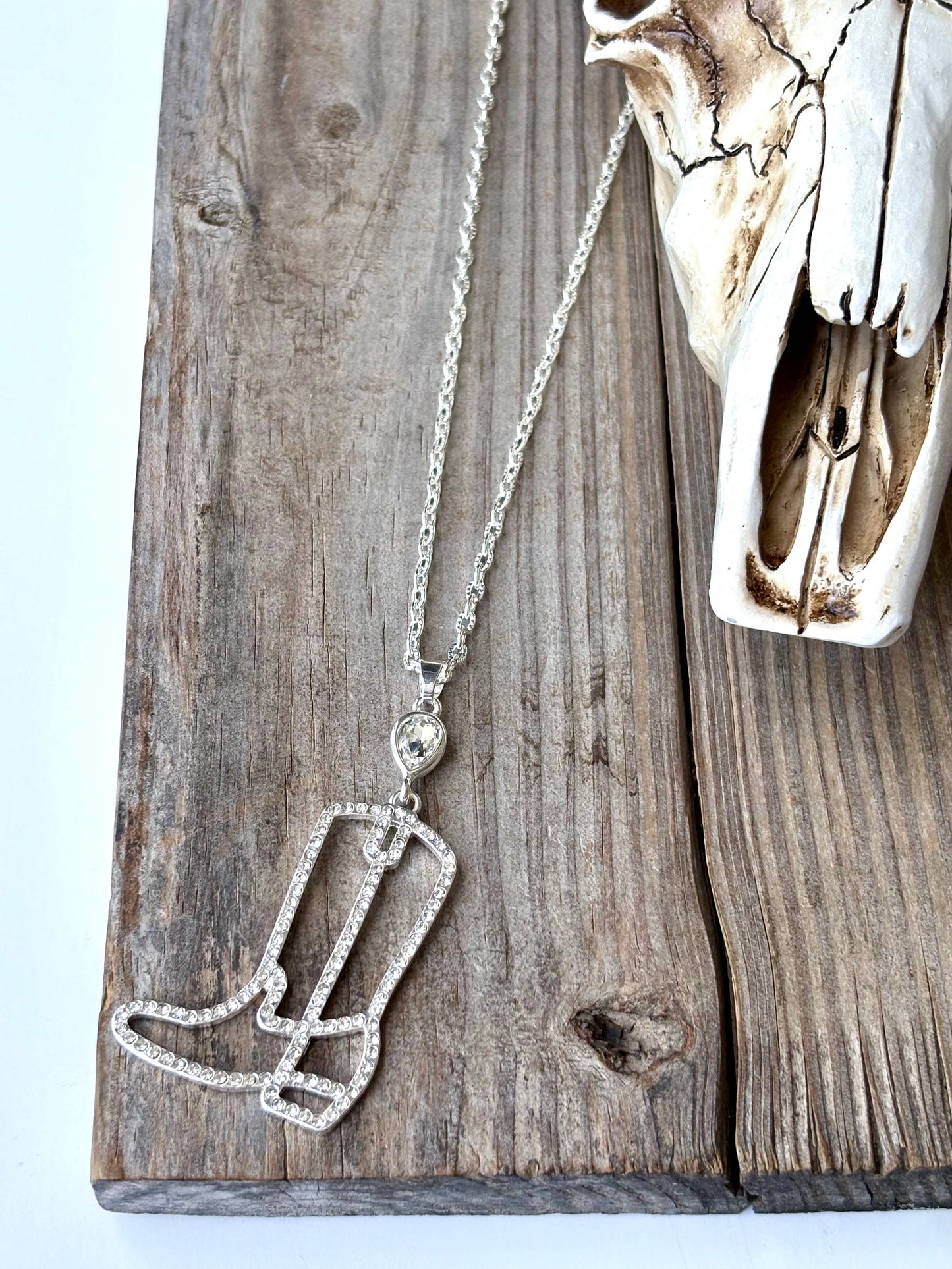 Western Style Rhinestone & Glass Stone Pendant Necklace