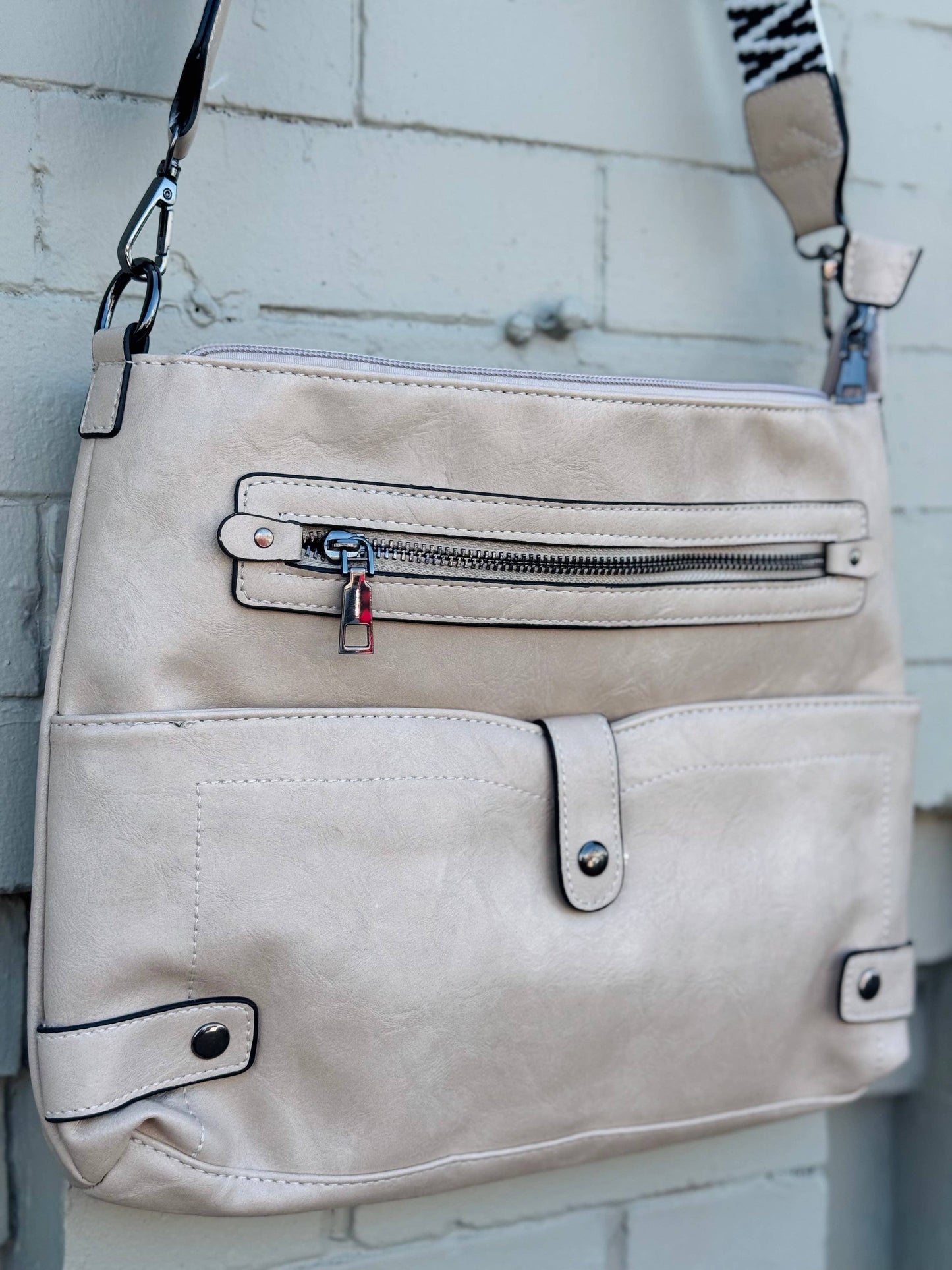 Cambrie Crossbody
