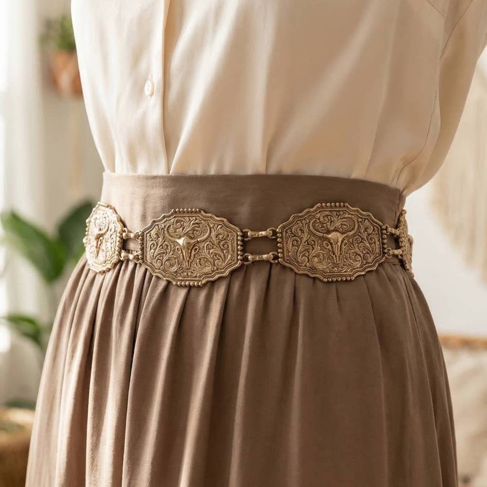 Western Bull Skull Engraved Concho Chain Belt