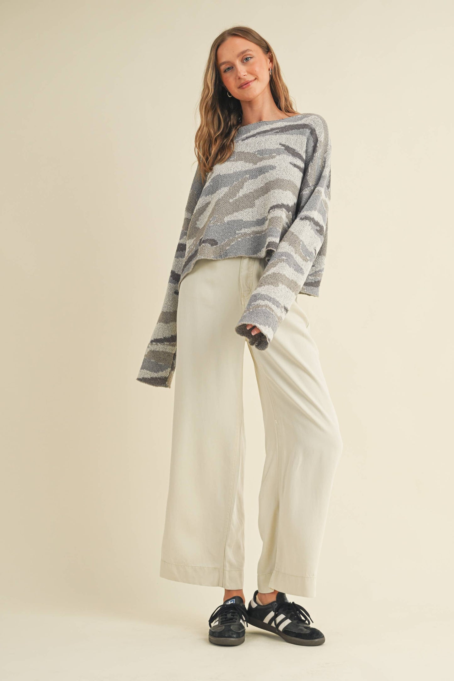 CAMO BOAT NECK LIGHTWEIGHT SWEATER