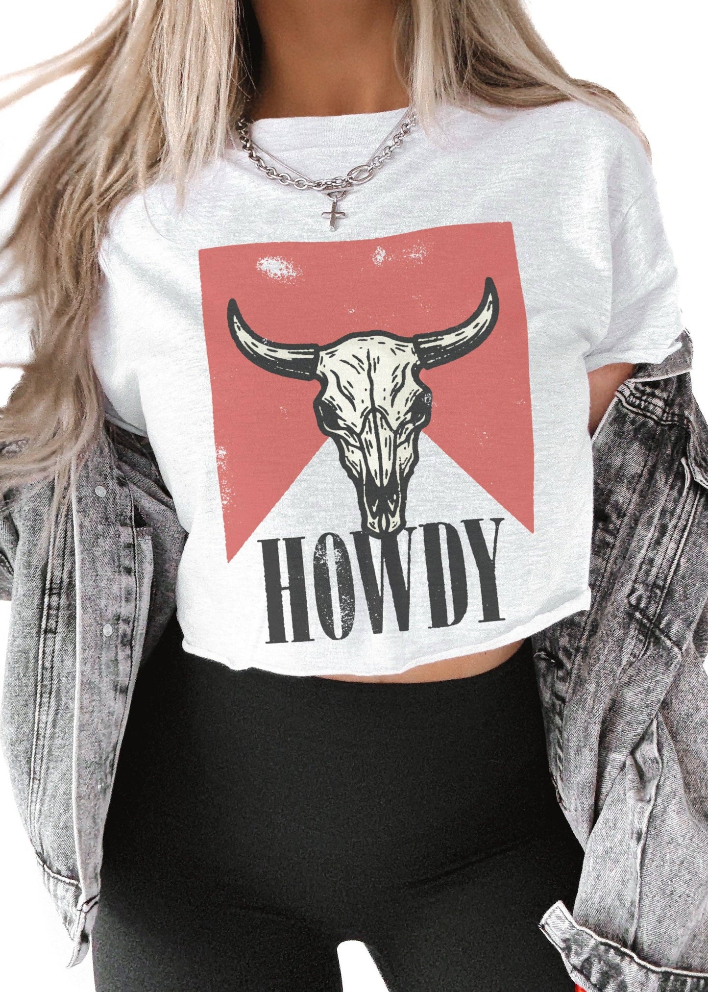 CROPPED MESS WITH THE BULL GRAPHIC TEE