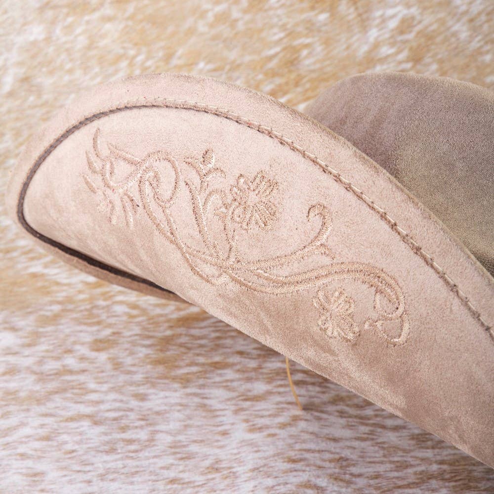 Embroidered Vines Western Cowboy Hat