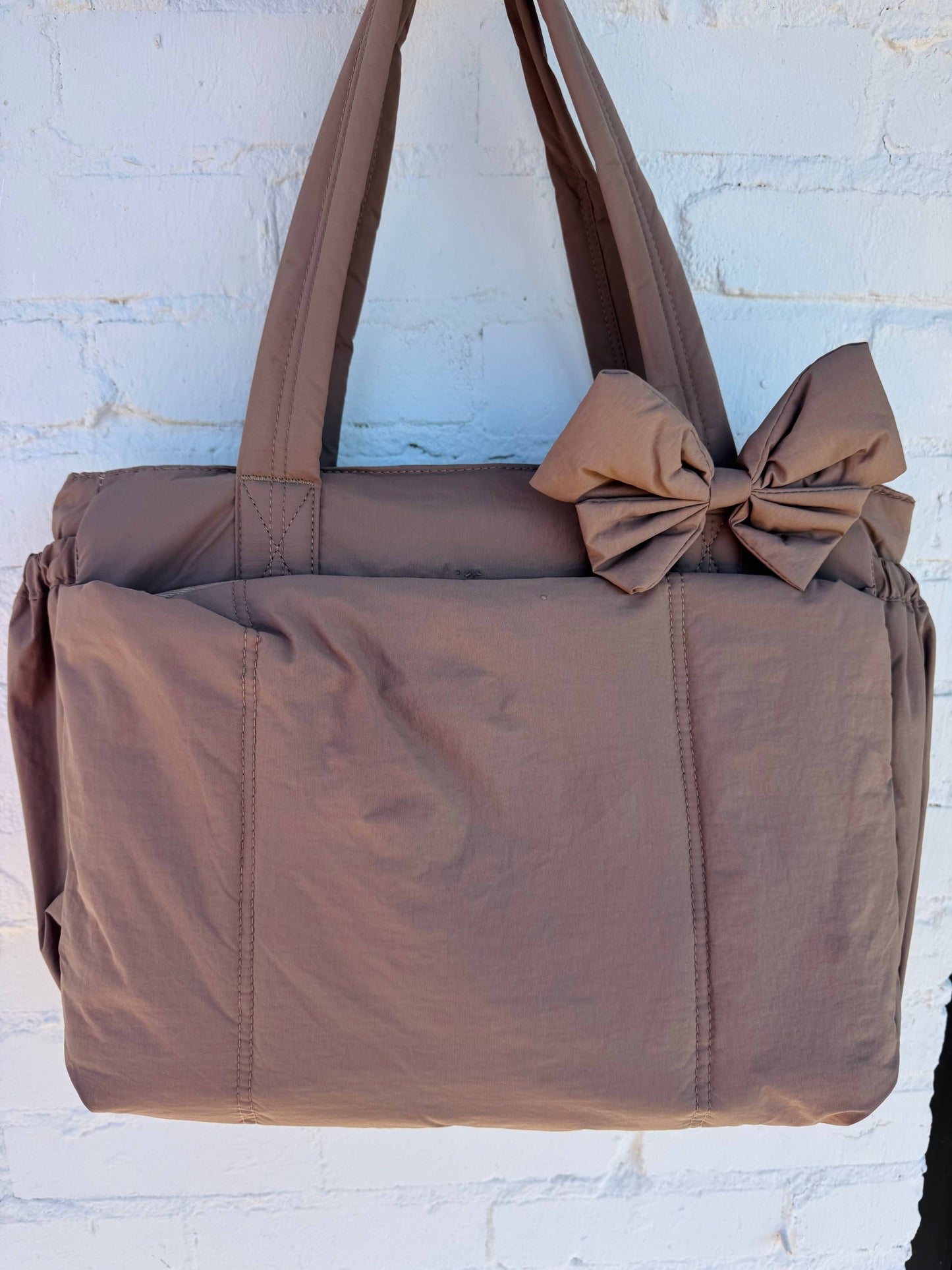 The Travel Bow Tote